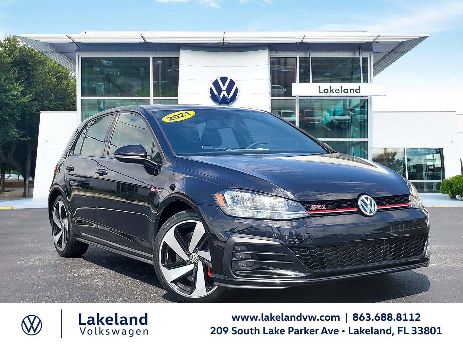Used 2021 Volkswagen Golf 4-Door FWD image 1