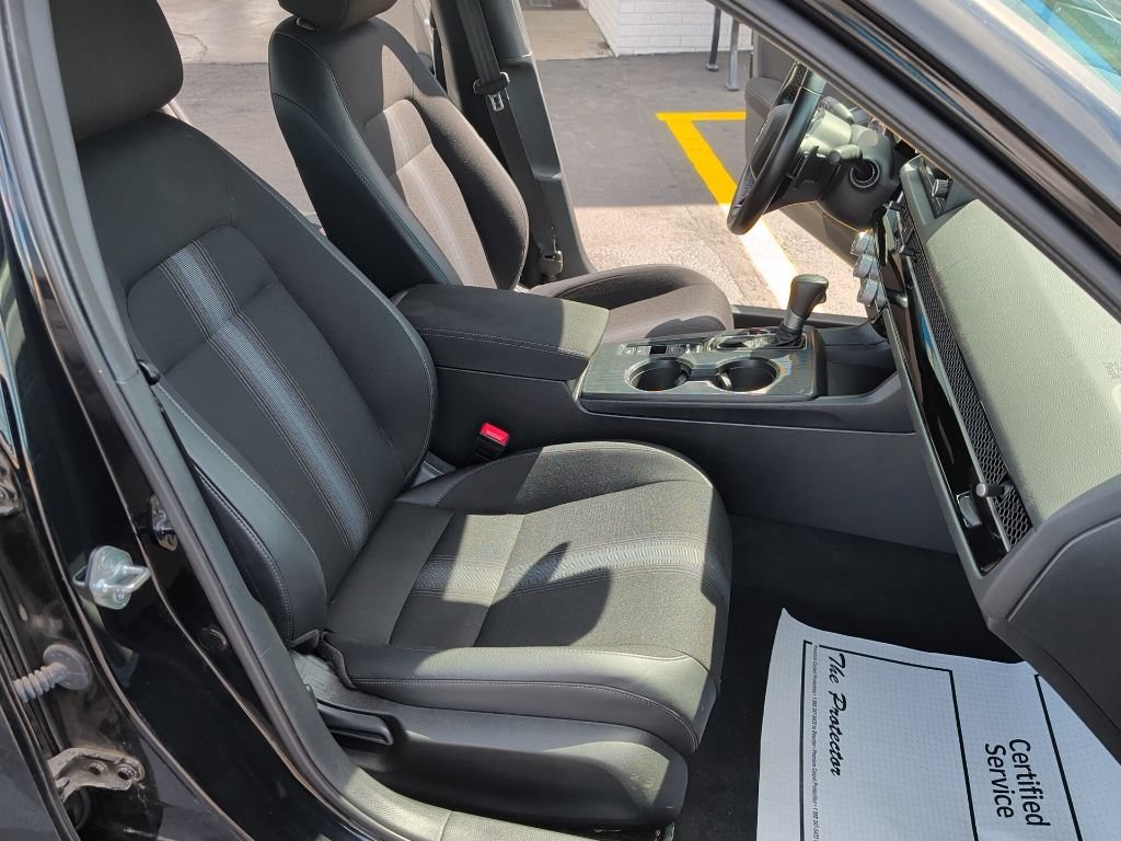 Used 2025 Honda Civic Sport image 10