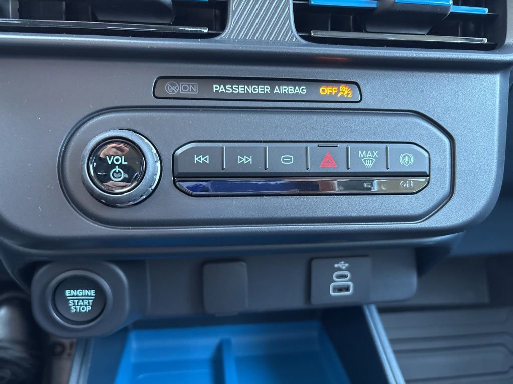 New 2025 Ford Maverick XLT image 15