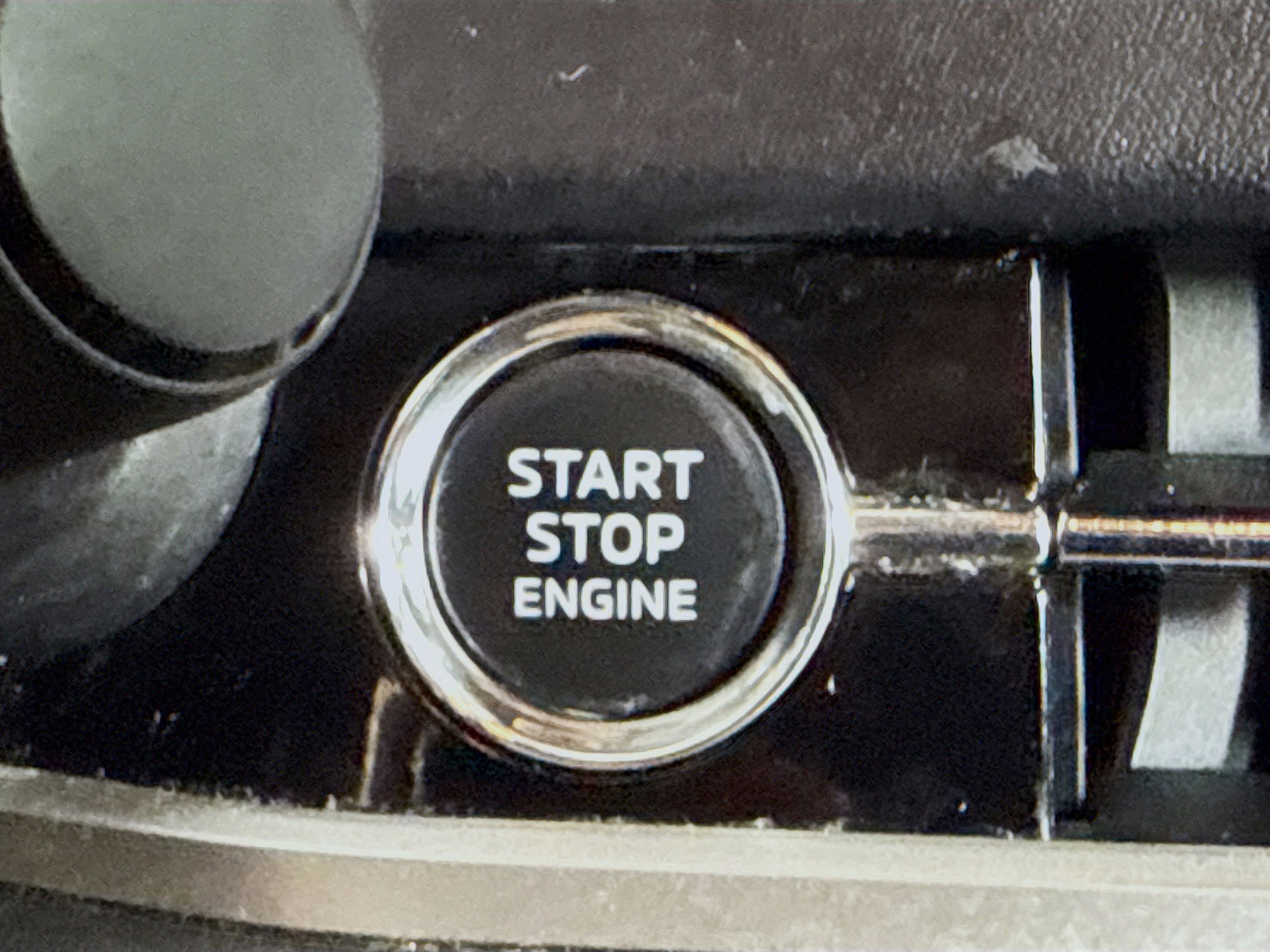 Used 2024 Mitsubishi Outlander ES image 21