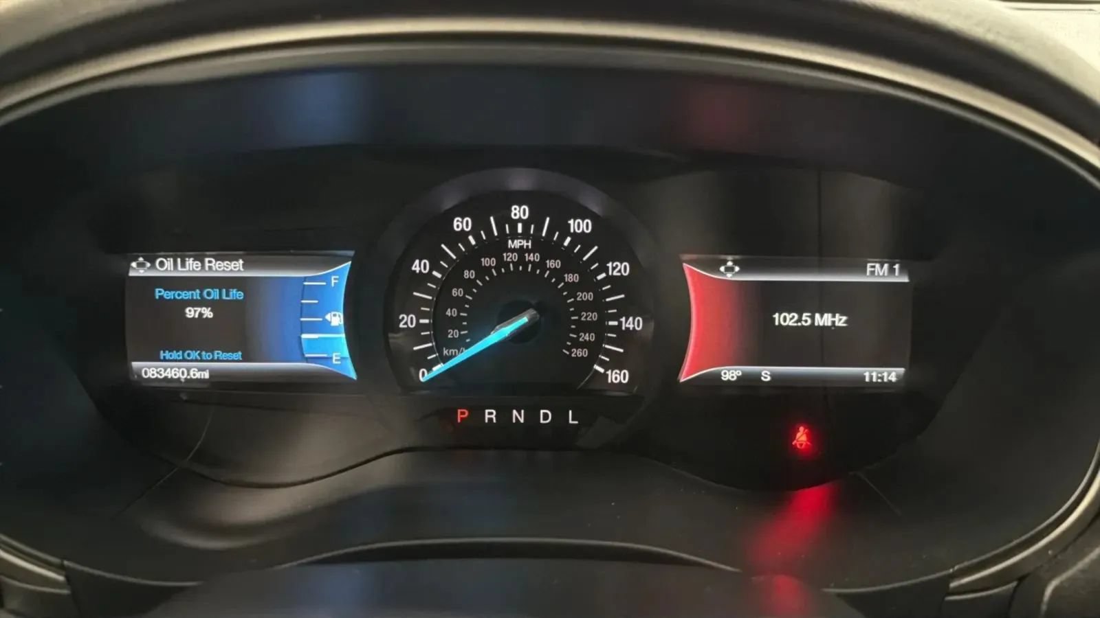 Used 2018 Ford Fusion SE w/ Fusion SE Technology Package FWD image 11