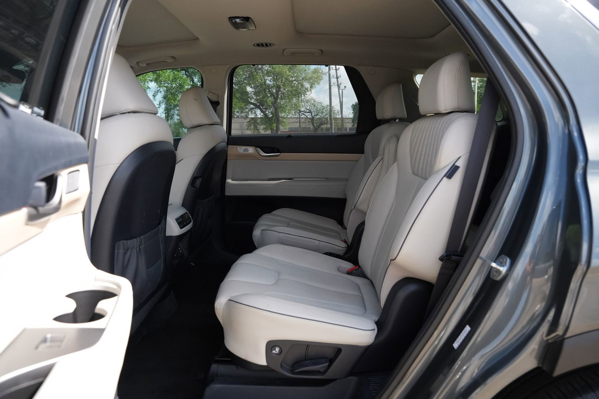 Used 2023 Hyundai Palisade Limited FWD image 20