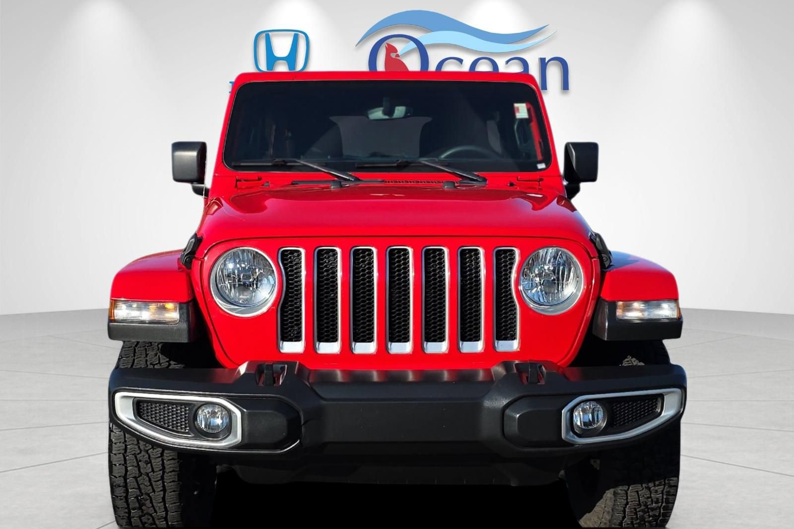 Used 2023 Jeep Wrangler Sahara image 2