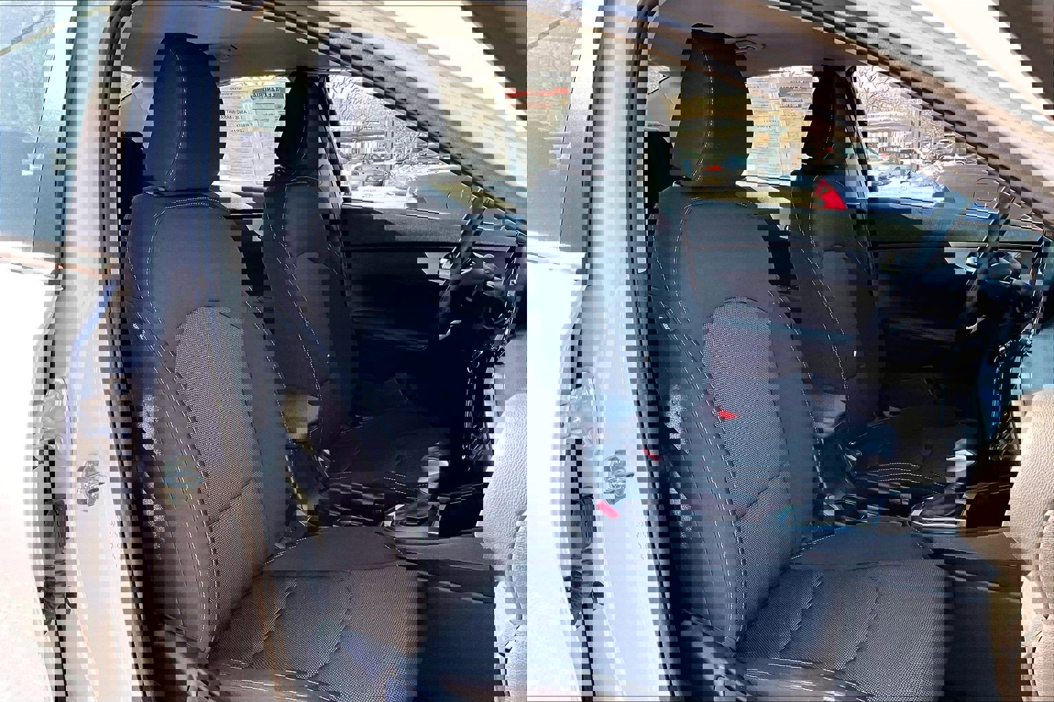 Used 2024 Kia Forte LXS image 7