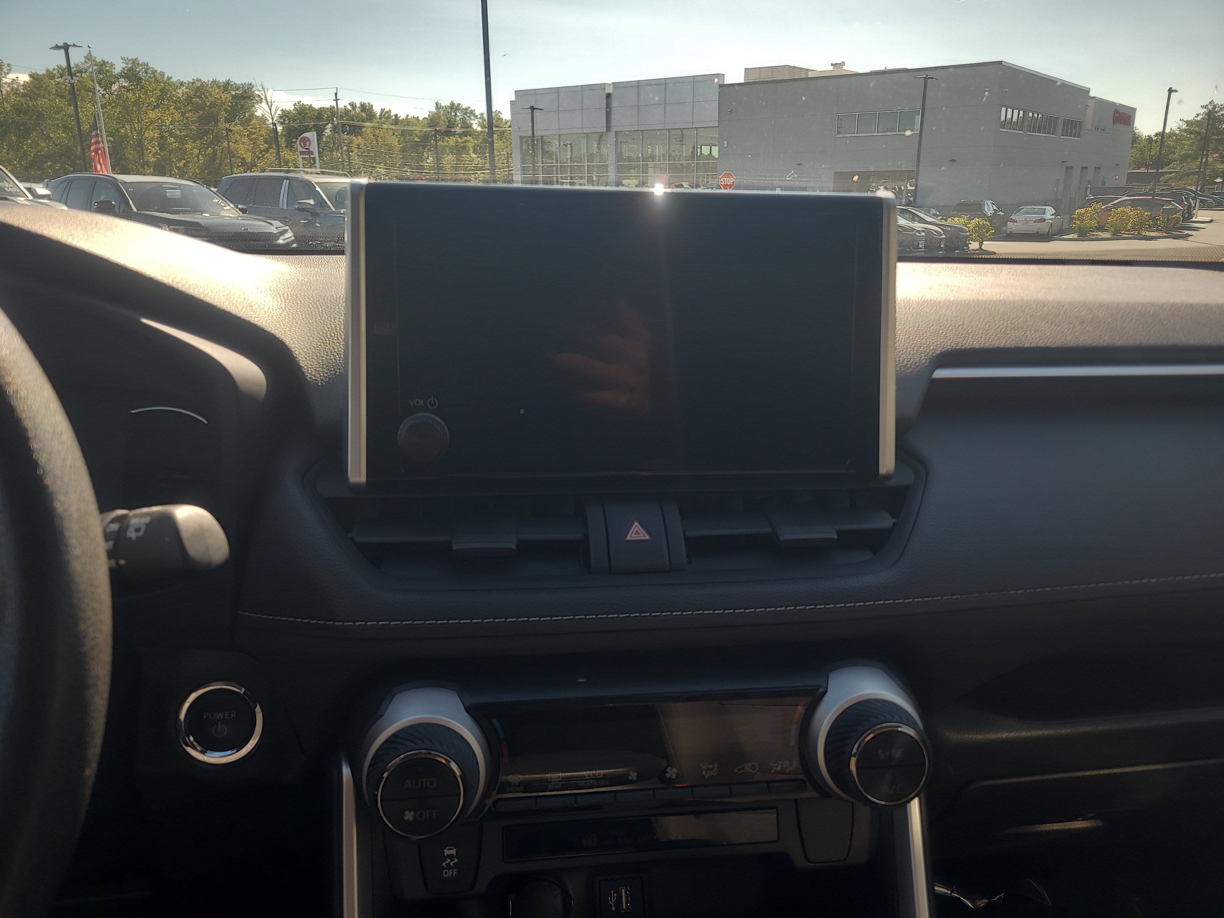 Certified 2025 Toyota RAV4 XLE AWD/4WD image 19