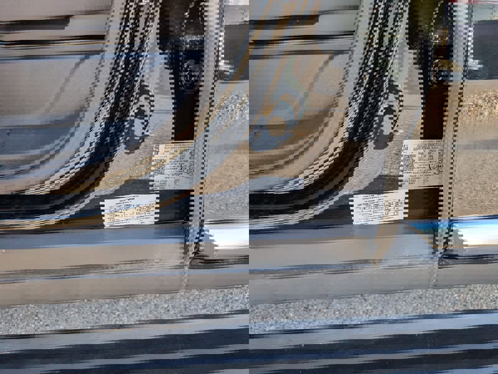 Certified 2025 GMC Yukon XL Denali w/ Sun & Power Step Package image 16