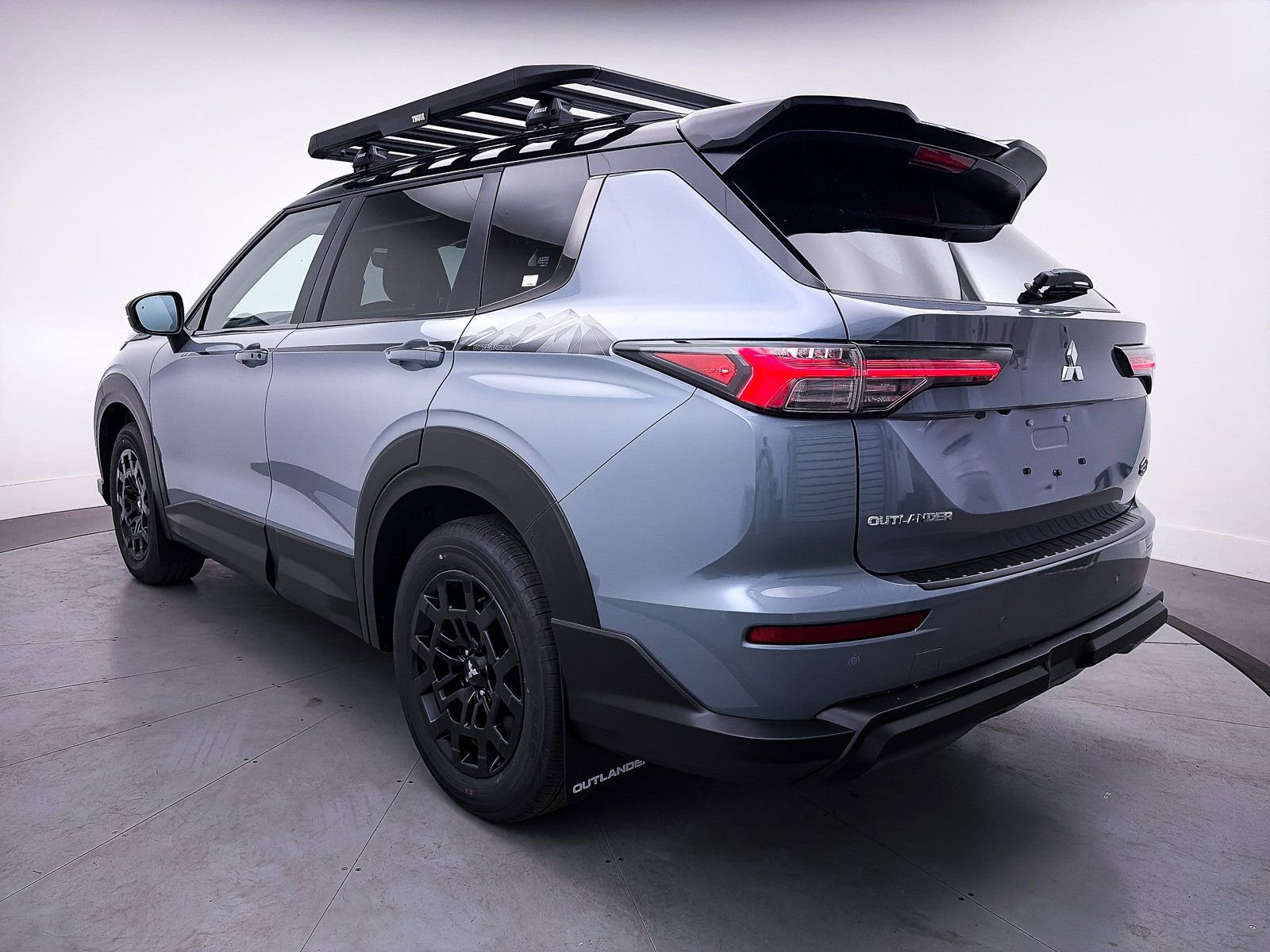 New 2026 Mitsubishi Outlander Trail Edition image 4