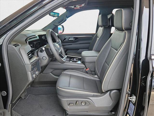 New 2026 Chevrolet Suburban Premier AWD/4WD image 15