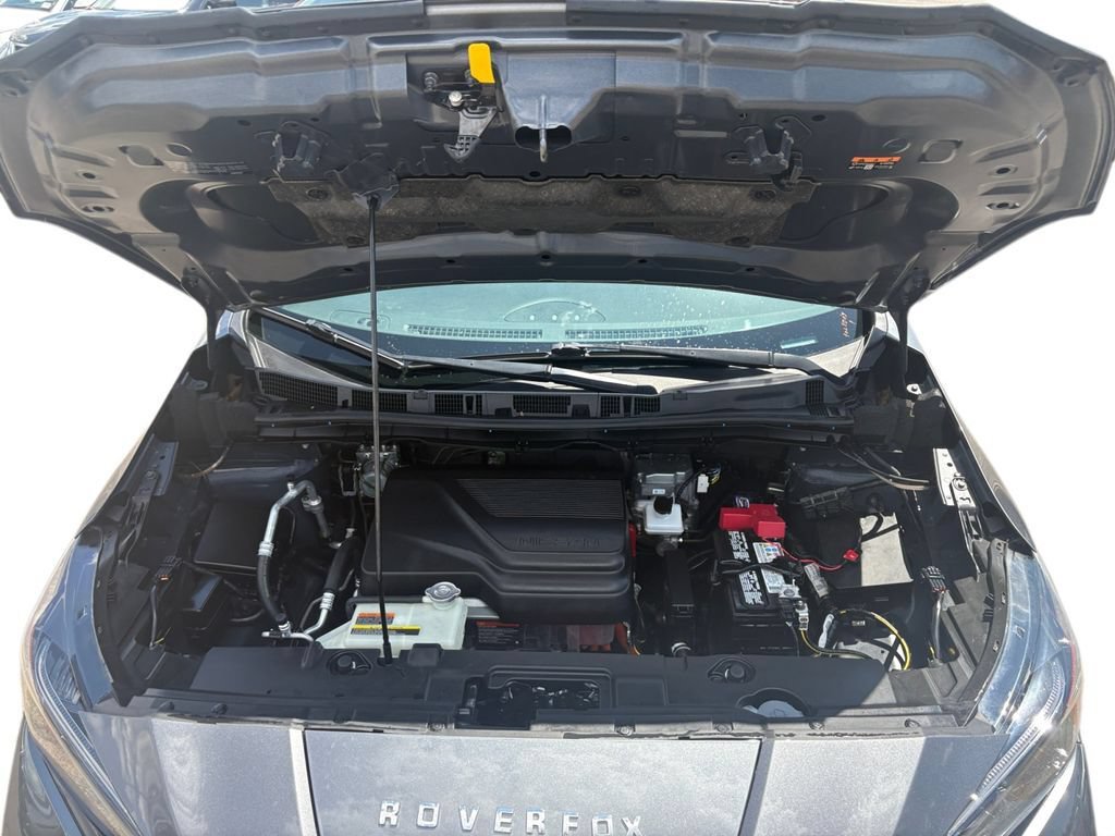 Used 2024 Nissan Leaf S FWD image 18