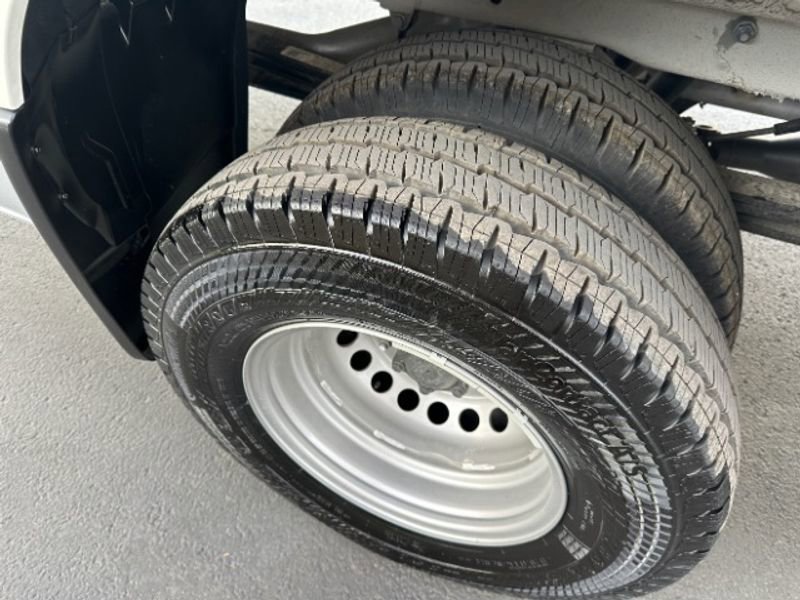 Used 2023 Mercedes-Benz Sprinter 3500 w/ Parking Package image 28