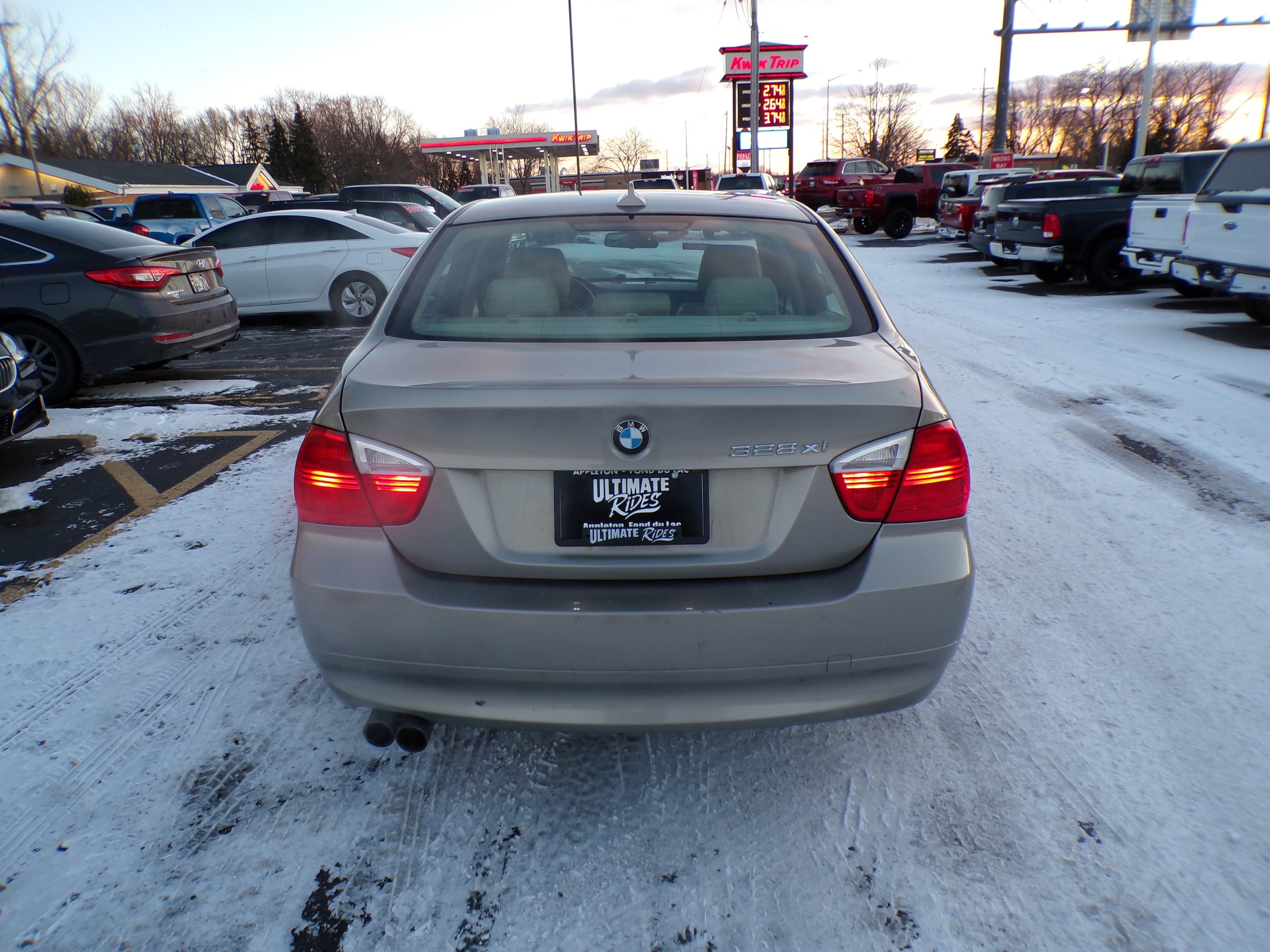 Used 2008 BMW 328xi Sedan AWD/4WD image 4