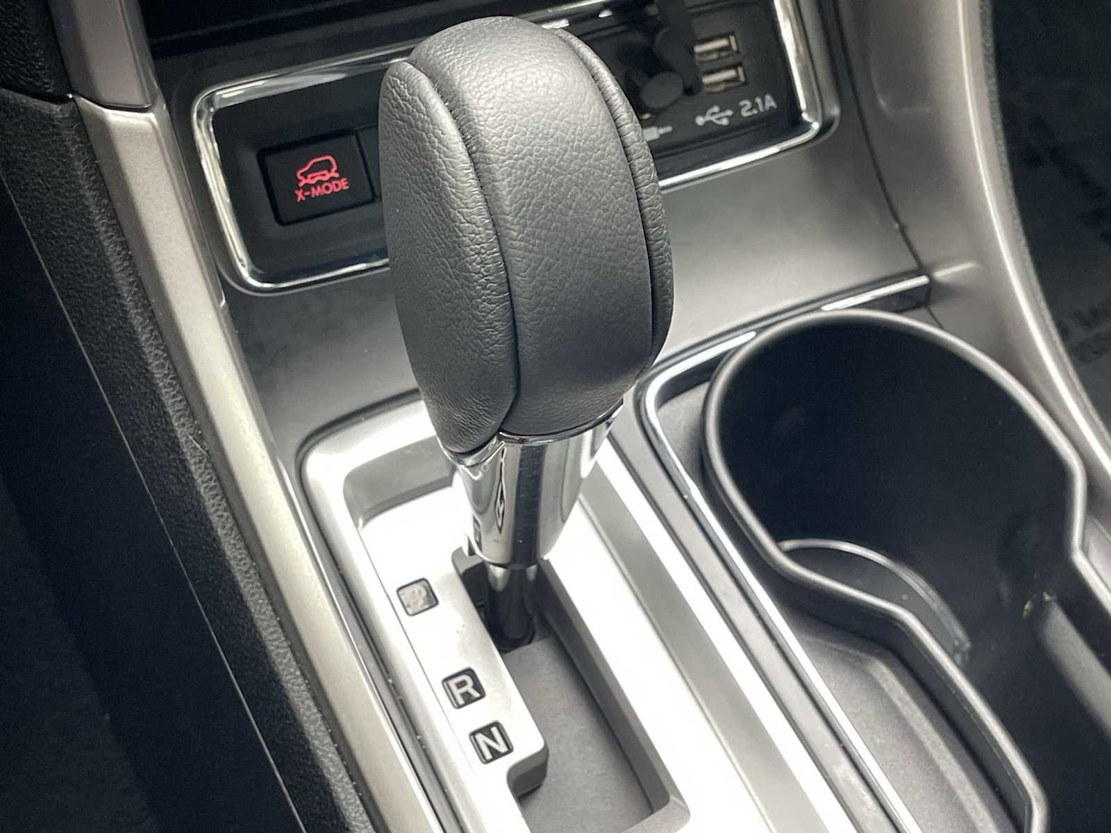 Used 2022 Subaru Ascent Premium w/ Convenience Package image 20