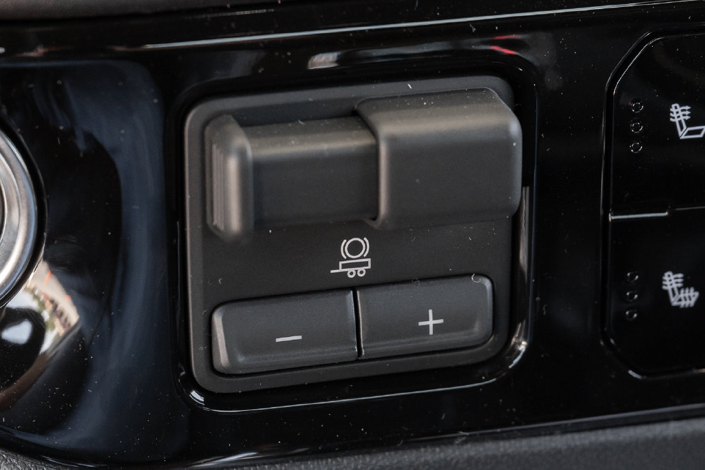 Used 2026 GMC Sierra 1500 Elevation AWD/4WD image 24