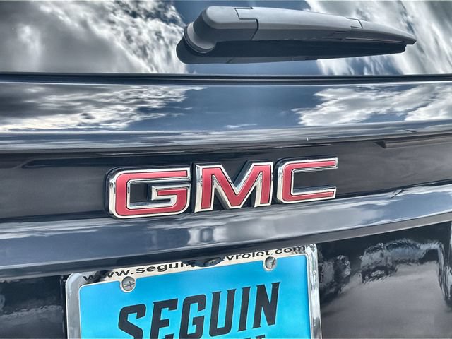 Certified 2025 GMC Acadia Elevation FWD image 30
