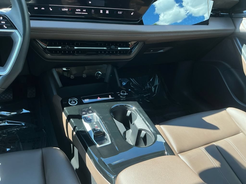 Used 2025 Audi A6 e-tron Premium w/ Ultra Package RWD image 12