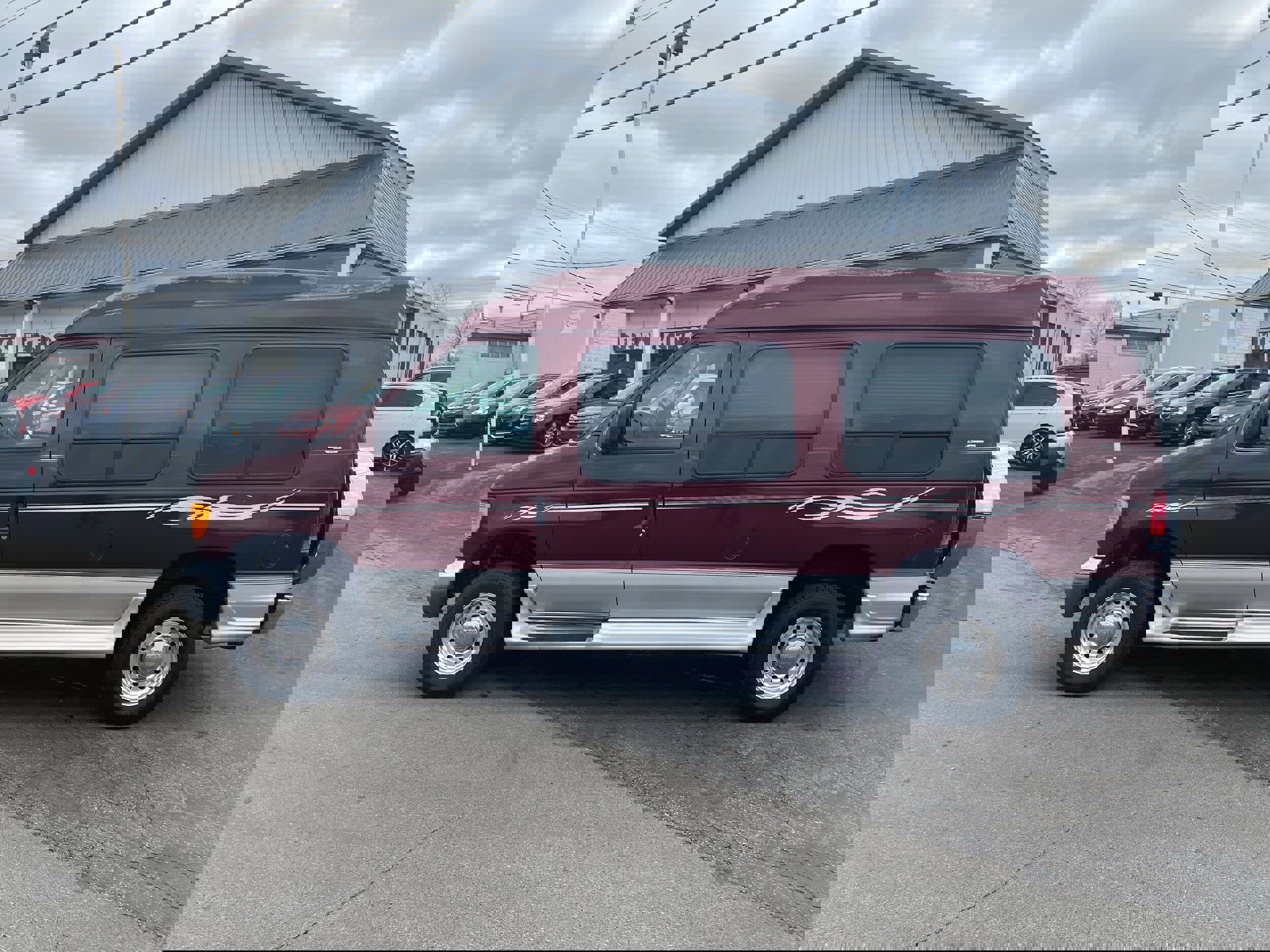 Used 2006 Ford E-250 and Econoline 250 RWD image 8