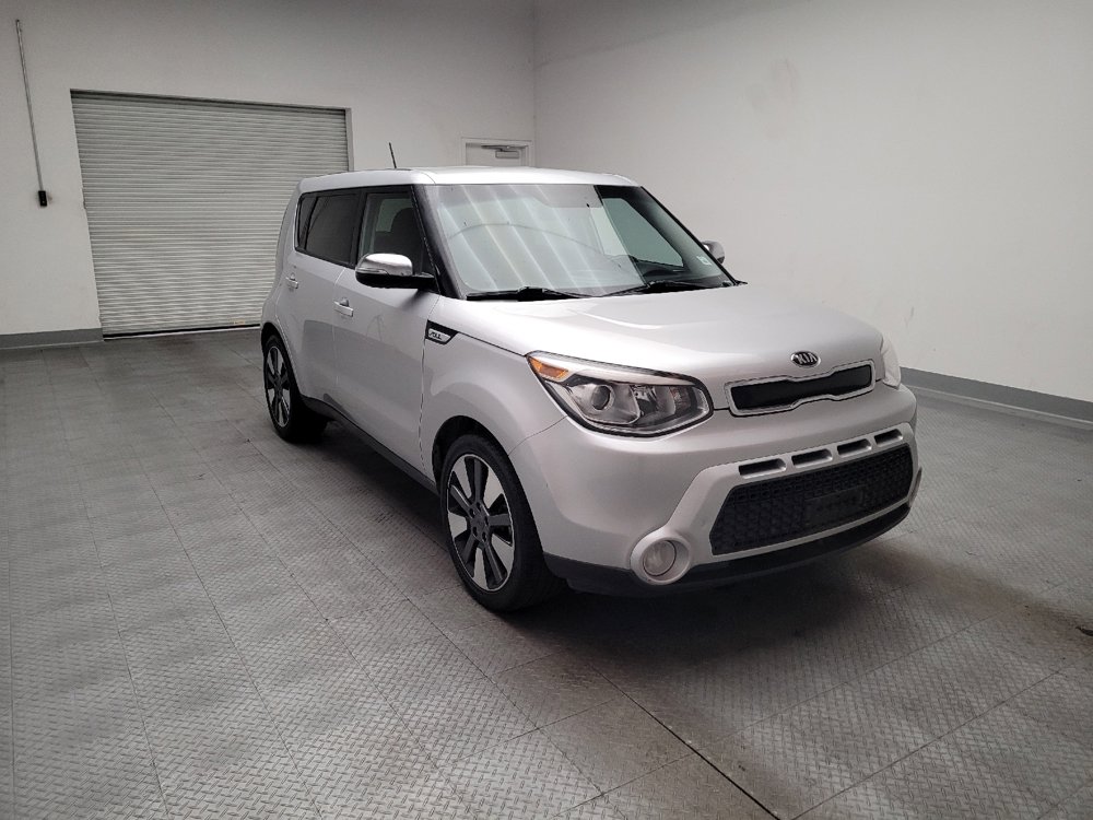 Used 2015 Kia Soul ! FWD image 13