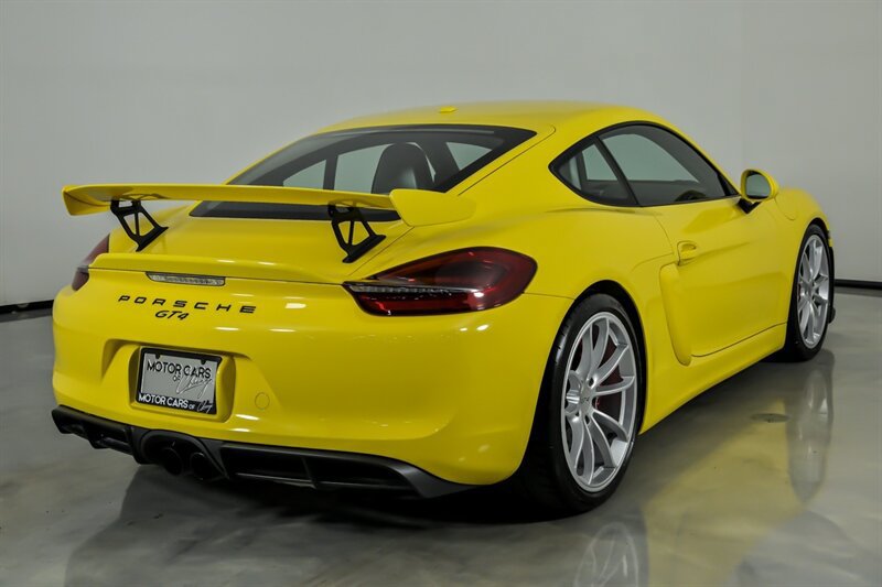 Used 2016 Porsche Cayman GT4 RWD image 10