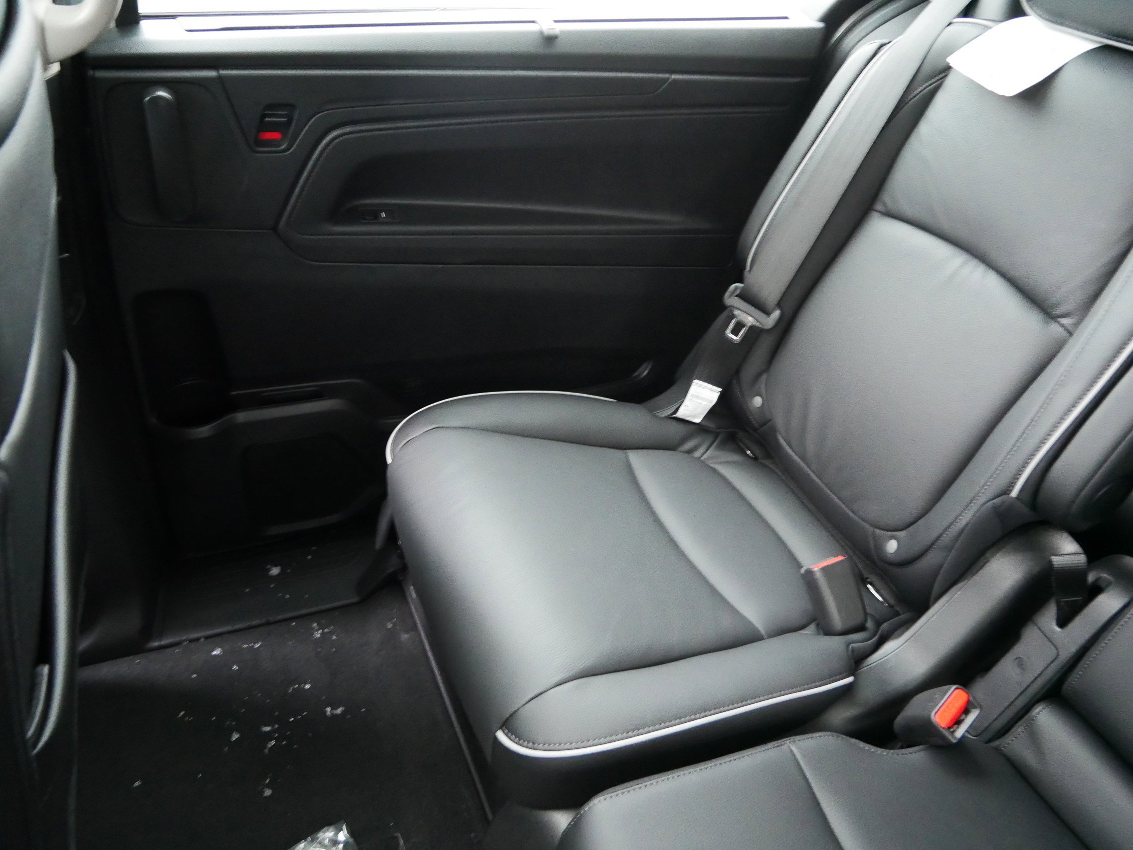 New 2026 Honda Odyssey Touring image 12