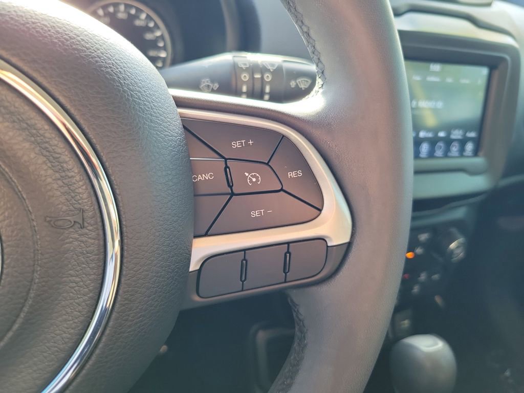 Used 2021 Jeep Renegade Latitude image 26