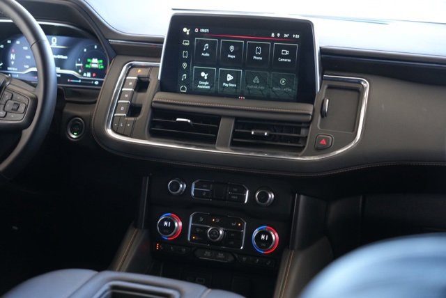 Used 2024 GMC Yukon AT4 w/ Technology Package image 11