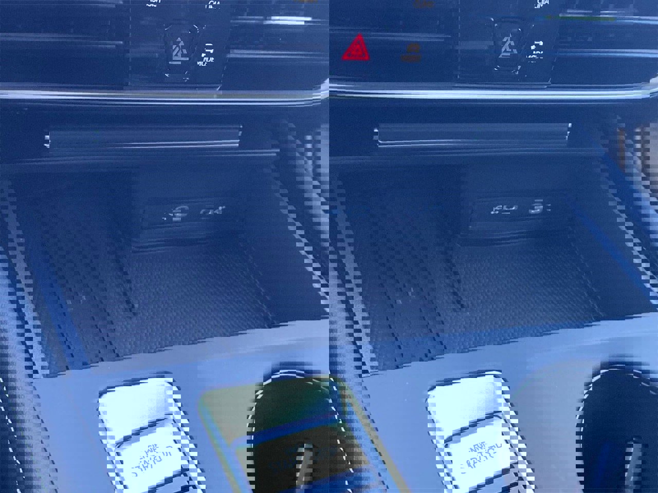 New 2026 Volkswagen Atlas SE image 24