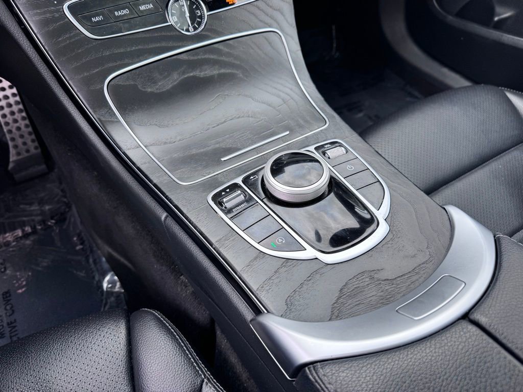 Used 2020 Mercedes-Benz C 300 Sedan image 27