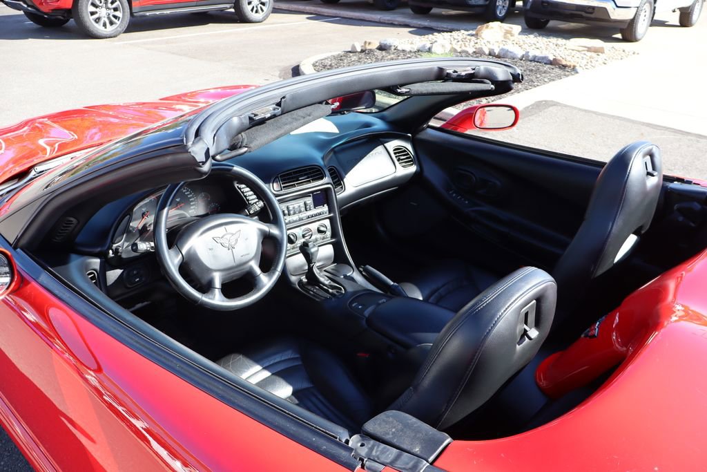 Used 2000 Chevrolet Corvette Convertible image 24