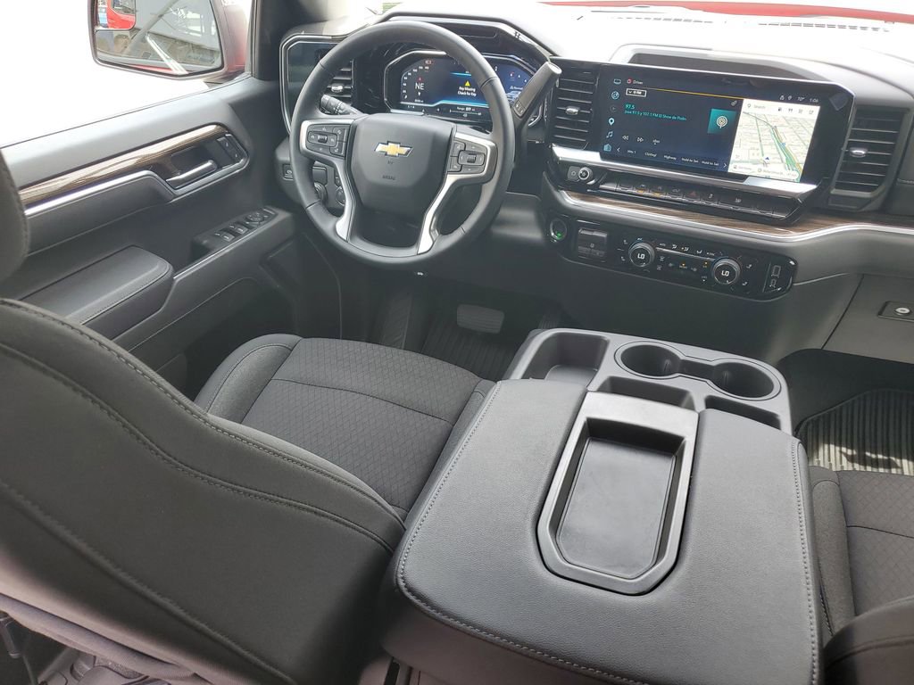 Used 2025 Chevrolet Silverado 1500 LT w/ Convenience Package II RWD image 11