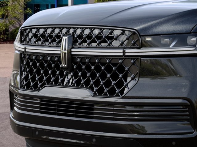 New 2027 Lincoln Navigator L Reserve w/ Jet Appearance Package AWD/4WD image 18