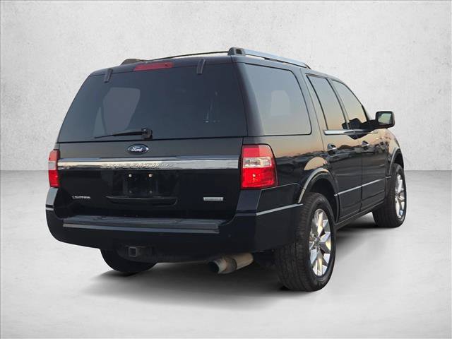 Used 2017 Ford Expedition Limited w/ Equipment Group 301A AWD/4WD image 5