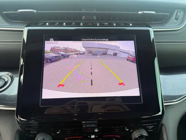 Used 2023 Jeep Grand Cherokee Altitude AWD/4WD image 38