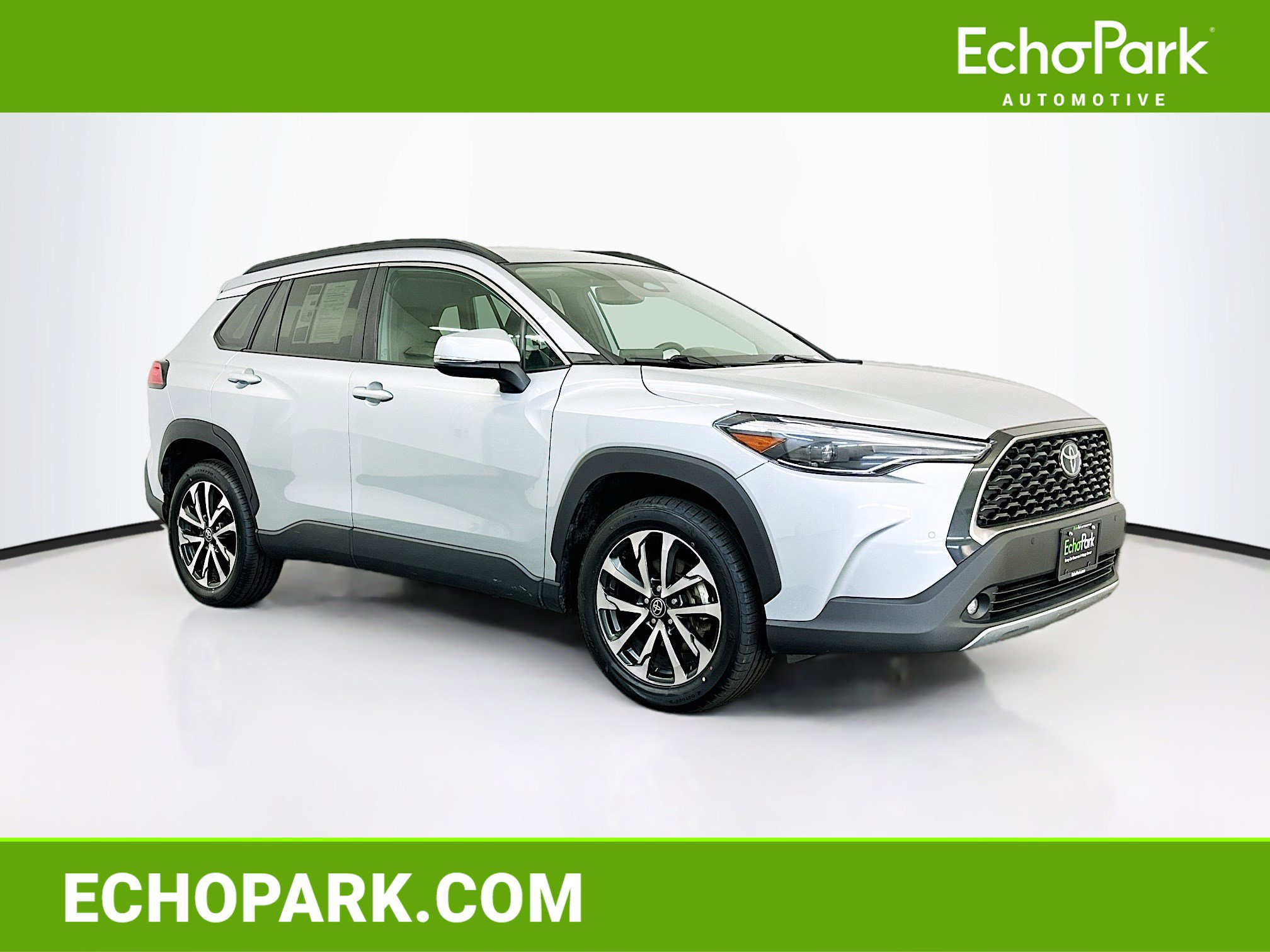 Used 2024 Toyota Corolla Cross XLE w/ Convenience Package