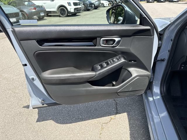 Used 2023 Honda Civic Touring image 13