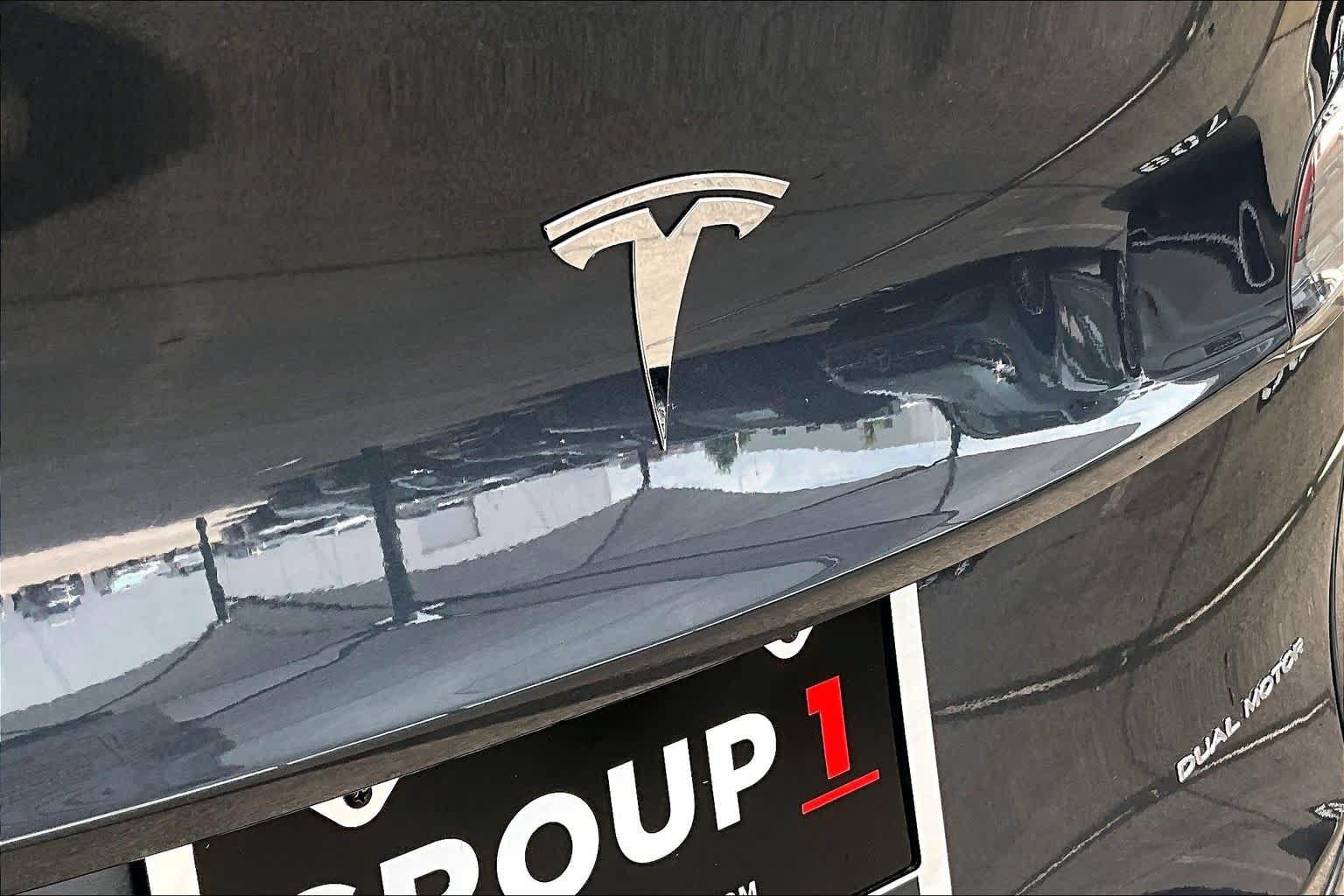 Used 2022 Tesla Model Y Long Range AWD/4WD image 27
