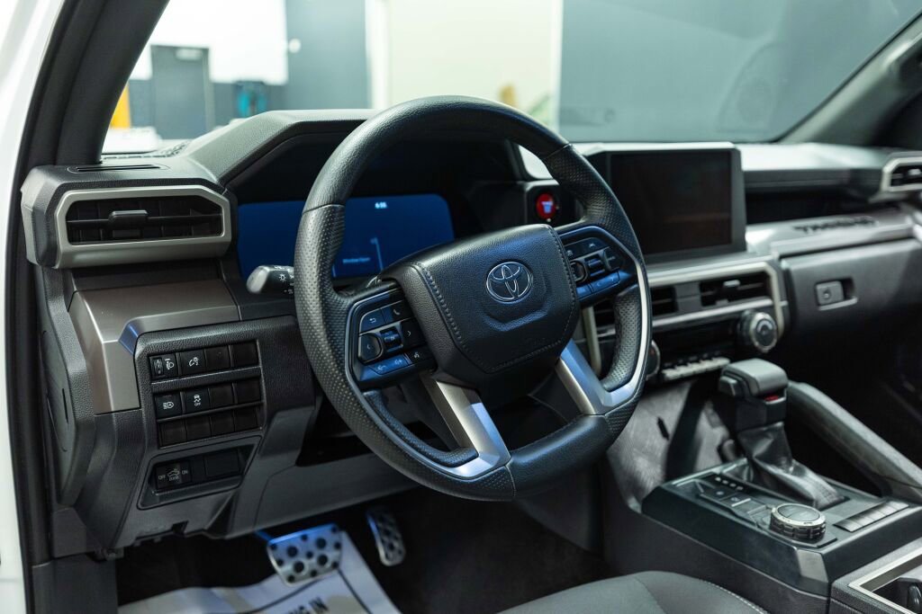 Used 2024 Toyota Tacoma TRD Sport image 10