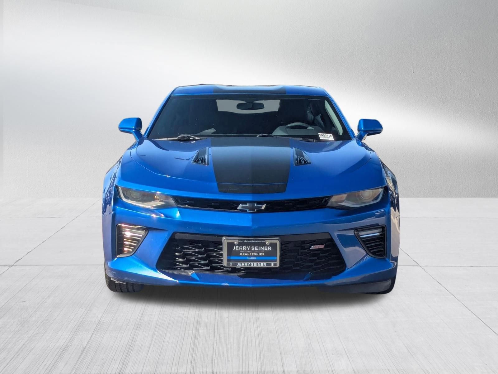 Used 2017 Chevrolet Camaro SS RWD image 8
