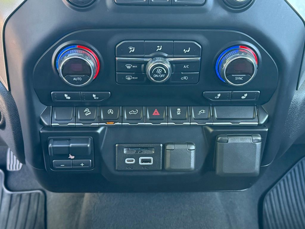 Used 2019 Chevrolet Silverado 1500 LT w/ All-Star Edition AWD/4WD image 19