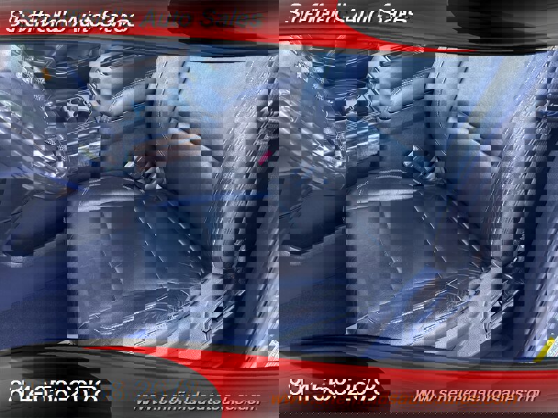 Used 2020 Chevrolet Suburban LT image 29