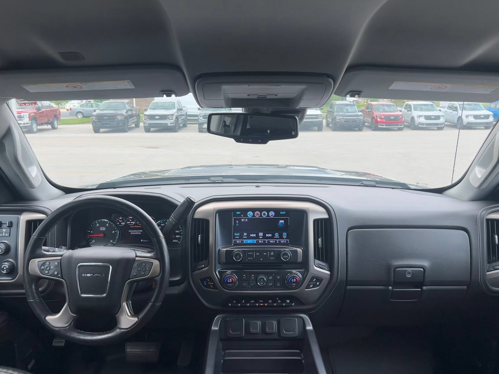 Used 2018 GMC Sierra 2500 Denali w/ Snow Plow Prep Package AWD/4WD image 14