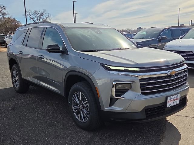 New 2026 Chevrolet Traverse LT w/ Driver Confidence Package image 5