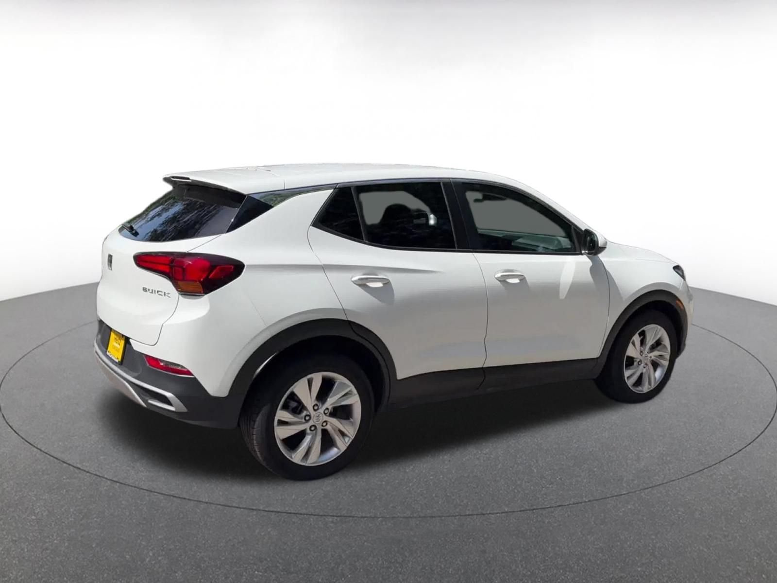 Used 2025 Buick Encore GX Preferred FWD image 14