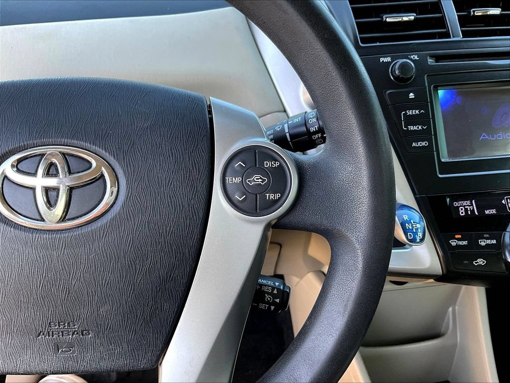 Used 2013 Toyota Prius V Three FWD image 12