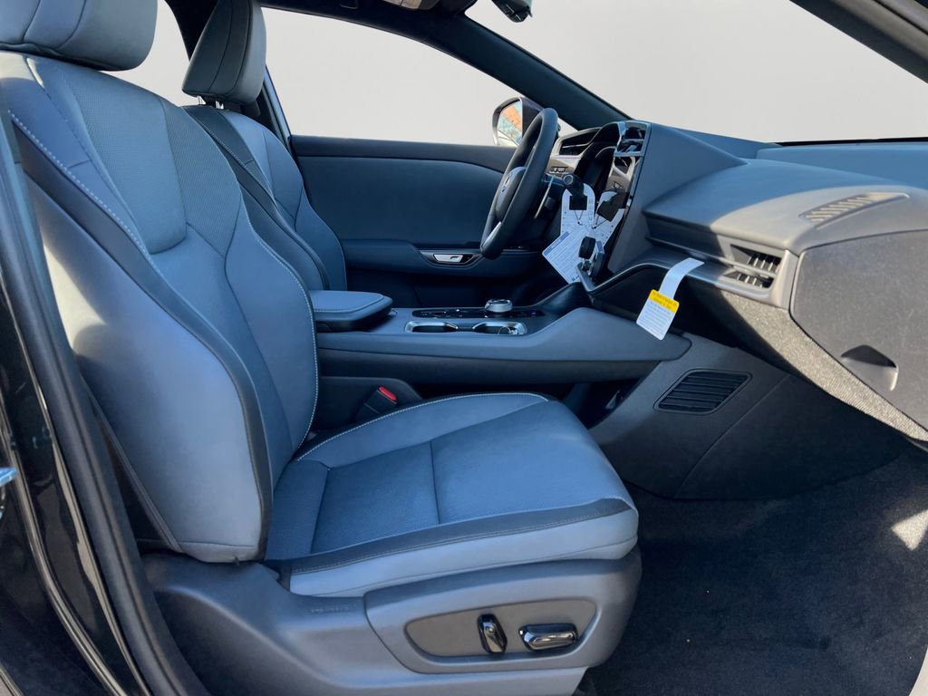 New 2026 Lexus RZ 450e AWD image 5
