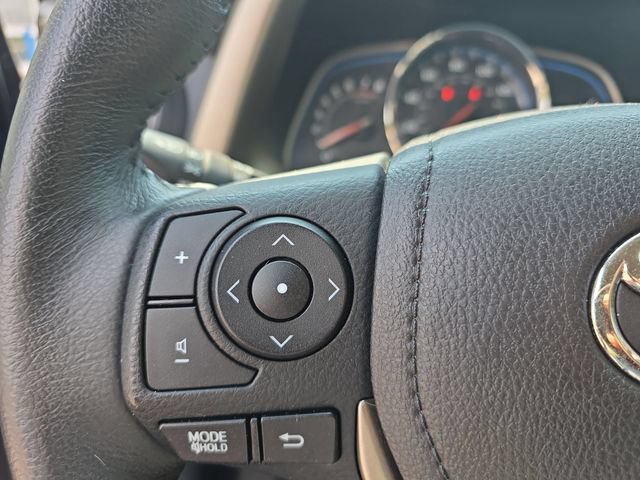 Used 2015 Toyota RAV4 Limited w/ Technology Package FWD image 18