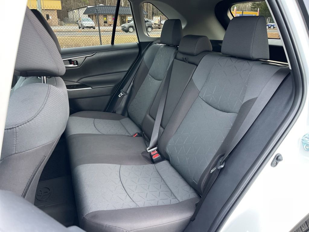 Certified 2025 Toyota RAV4 XLE image 19