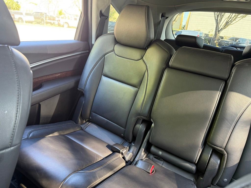 Used 2019 Acura MDX FWD image 11