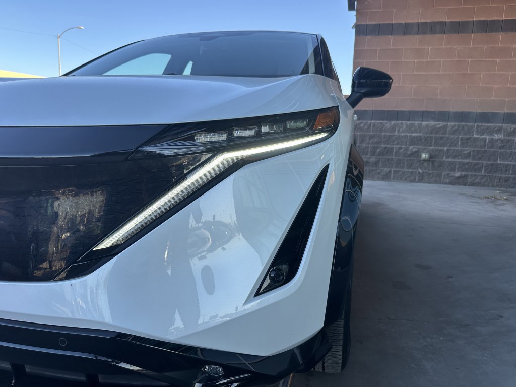 Used 2024 Nissan Ariya FWD image 10