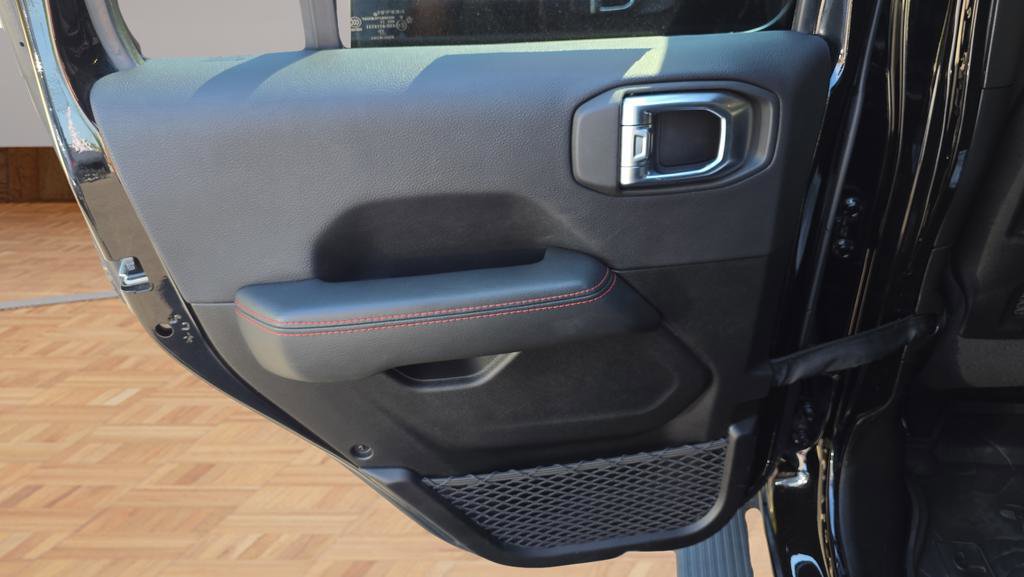 Used 2023 Jeep Wrangler Rubicon w/ Cold Weather Group image 24