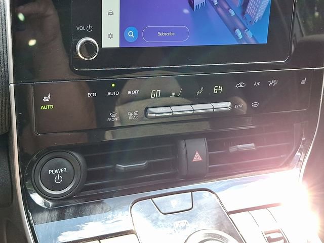 Used 2023 Subaru Solterra Premium image 18